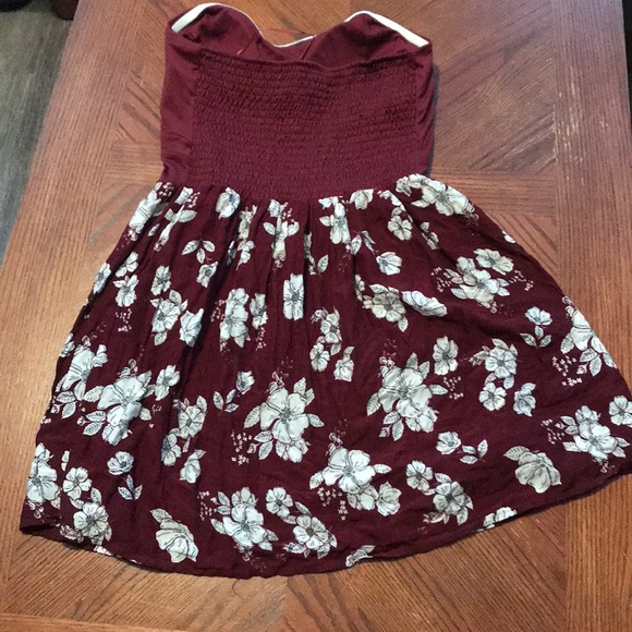 Strapless dress - Picture 2 of 2